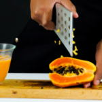 how-to-juice-a-papaya.png