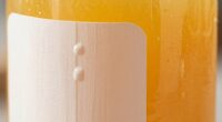 label texture affects perception