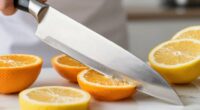 sharp curved blade design